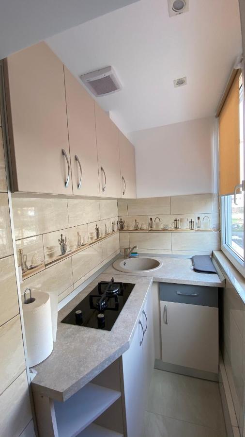 Apartment Trust *